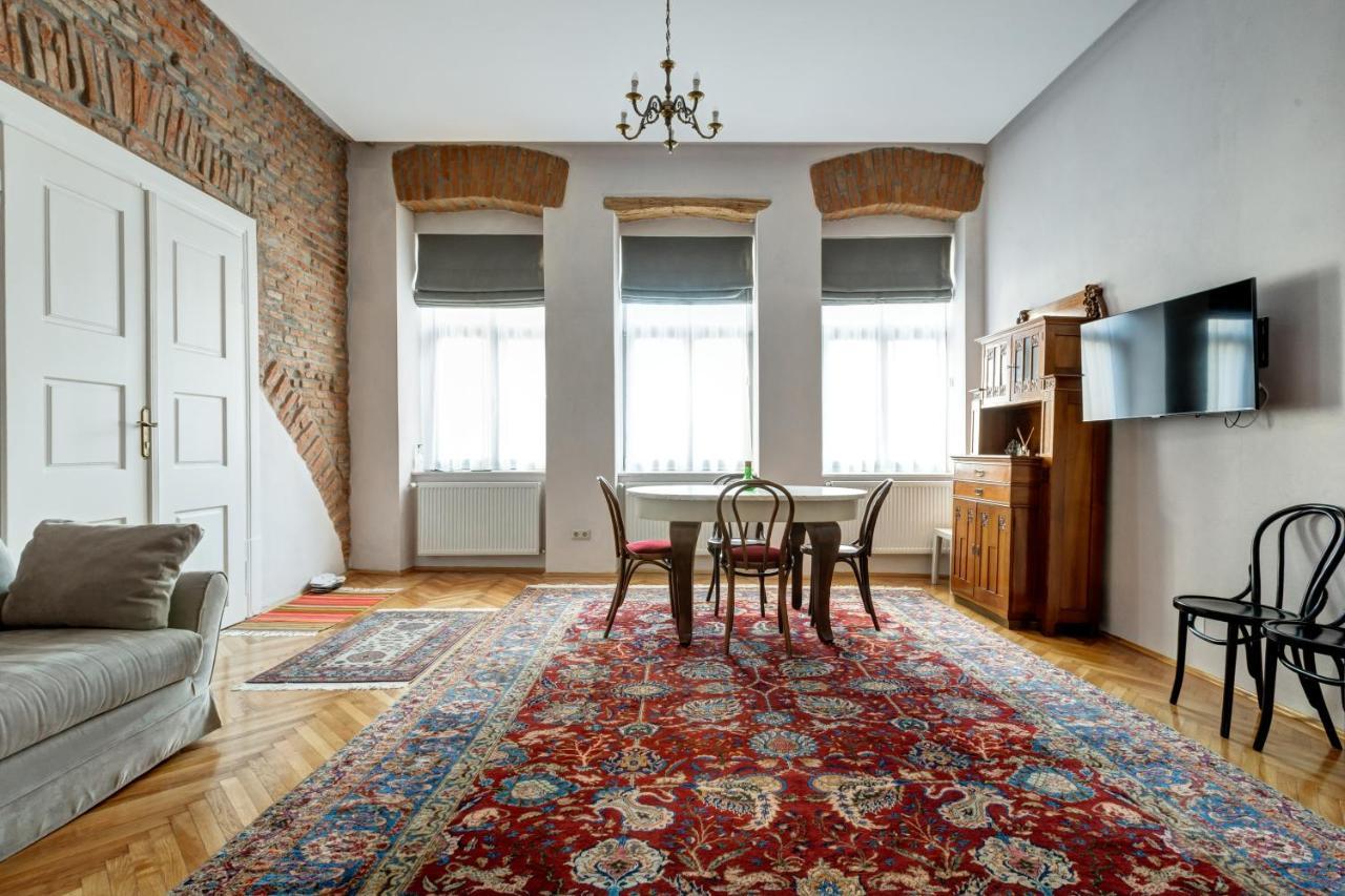 קלוז'-נאפוקה Apor Apartments מראה חיצוני תמונה